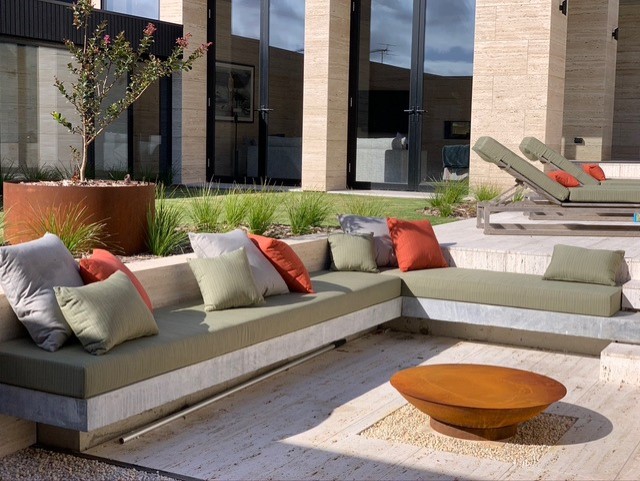 How to cover Australian patio furniture cushions